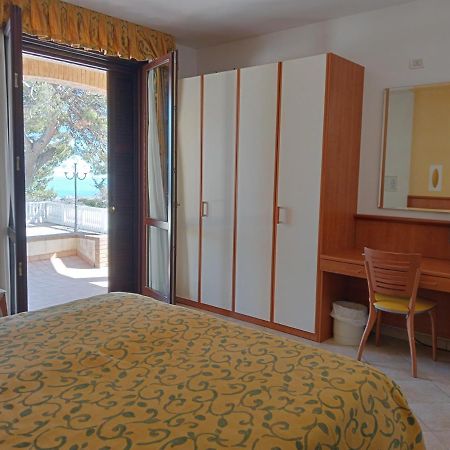 Hotel Bel Sit سينِغاليا المظهر الخارجي الصورة