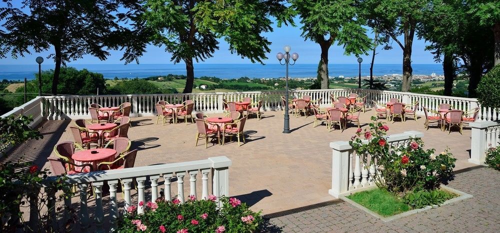 Hotel Bel Sit سينِغاليا المظهر الخارجي الصورة