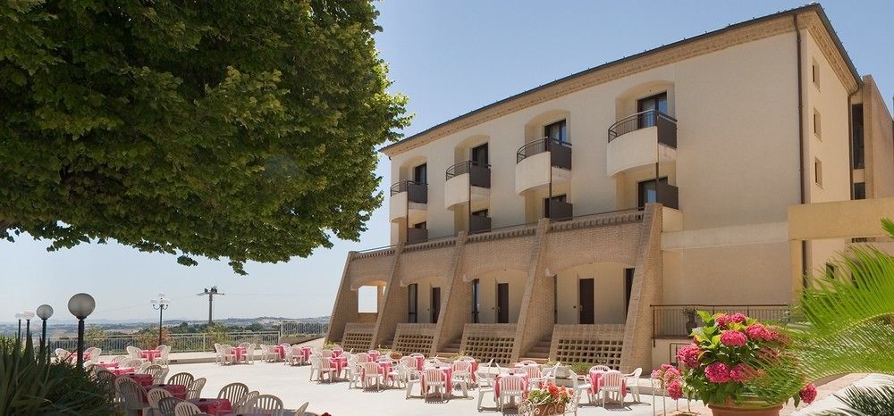 Hotel Bel Sit سينِغاليا المظهر الخارجي الصورة